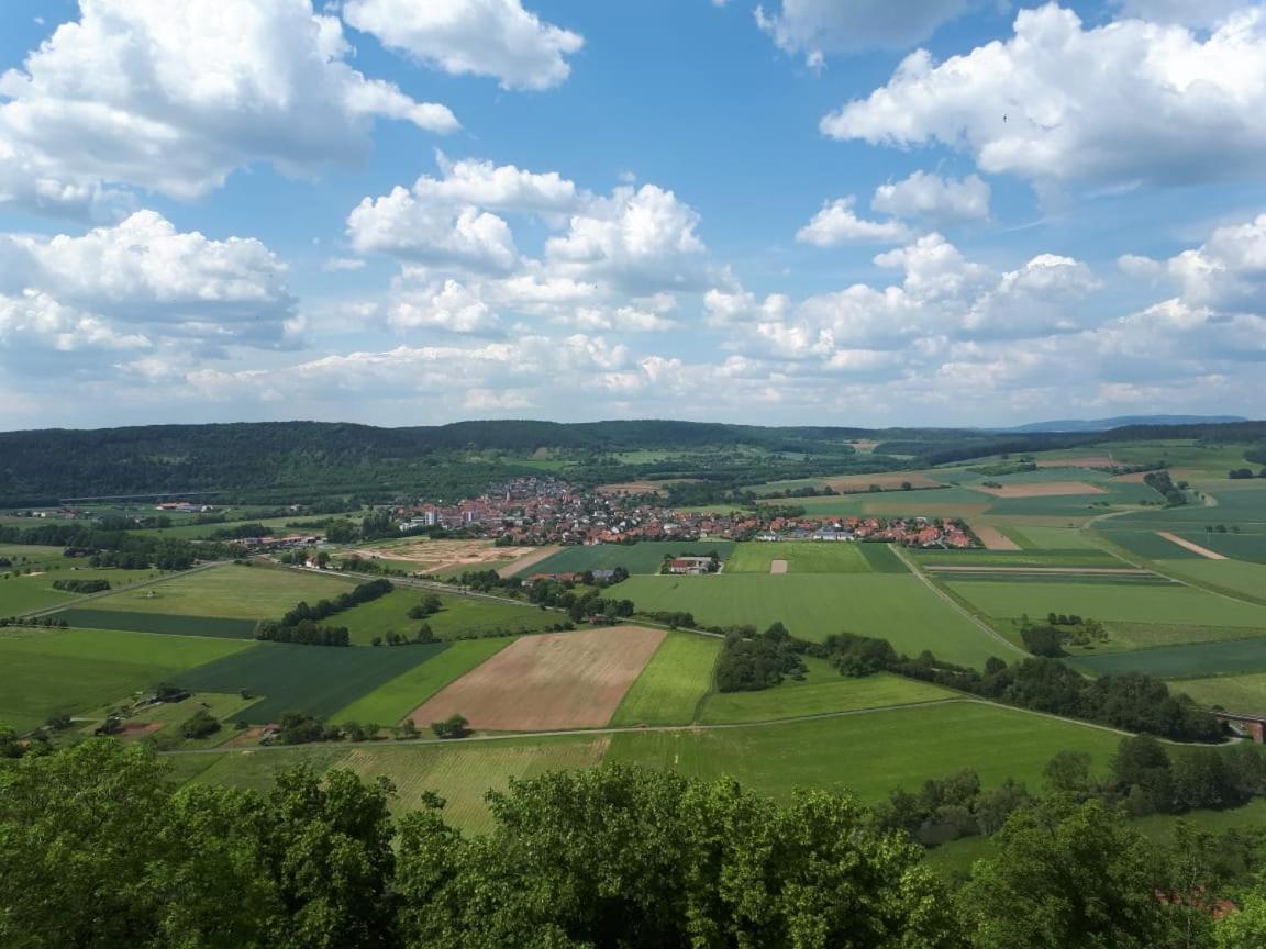 Moderne Altstadt-Ferienwohnung Hammelburg Luaran gambar